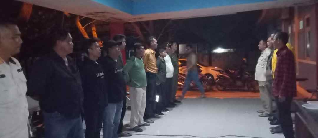 Kasie YANLIK  POL  PP Kecamatan Karangbahagia merazia  kenakalan  remaja dibawah umur