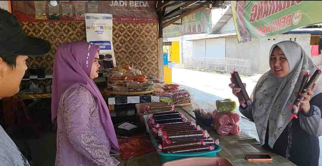 Pusat Dodol di Kampung Ceger,  Caleg PKS  Teti Lestari Ingin Mendirikan Pusat Oleh-oleh Khas Kabupaten Bekasi