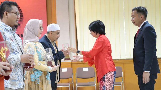 Pejabat Gubernur Jawa Barat Terus Gali Solusi Persampahan