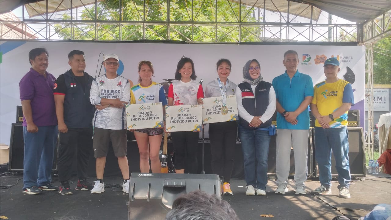 Bey: Produk Kerajinan Jabar Harus Lebih Mendunia