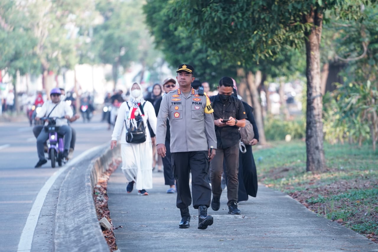 Gelar Aksi Solidaritas Palestina, Polres Metro Bekasi Jaga Keamanan dan Kondusifitas