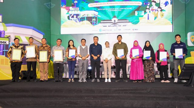 Sektor Tahan Banting, Bey: Jabar Dukung UMK Naik Kelas