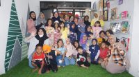 Taman Baca Cerita Sore: “Tak Cukup Hanya Menyediakan Buku. Anak-anak Harus Dibuat Jatuh Cinta Pada Buku”