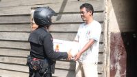 DALAM RANGKA HUT KORPS BRIMOB POLRI KE 78 SATUAN BRIMOB POLDA ACEH BAGIKAN 350 PAKET SEMBAKO.