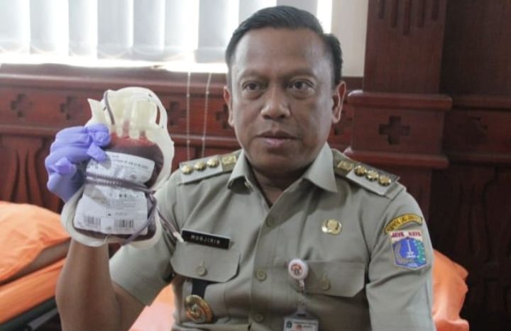 HUT Korpri ke 52 Lakukan Bakti Sosial Donor Darah