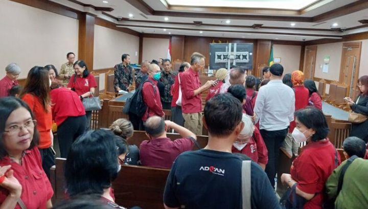 Korban Asuransi WanaArtha Hadiri Sidang Class Action Di PN Jakarta Pusat