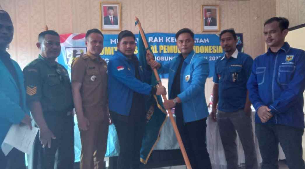 Camat Cabang Bungin Fasilitasi Pengukuhan DPK KNPI