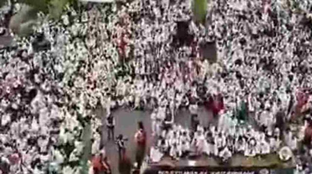 Ribuan Massa Banjiri Aksi Solidaritas Palestina di Karawang