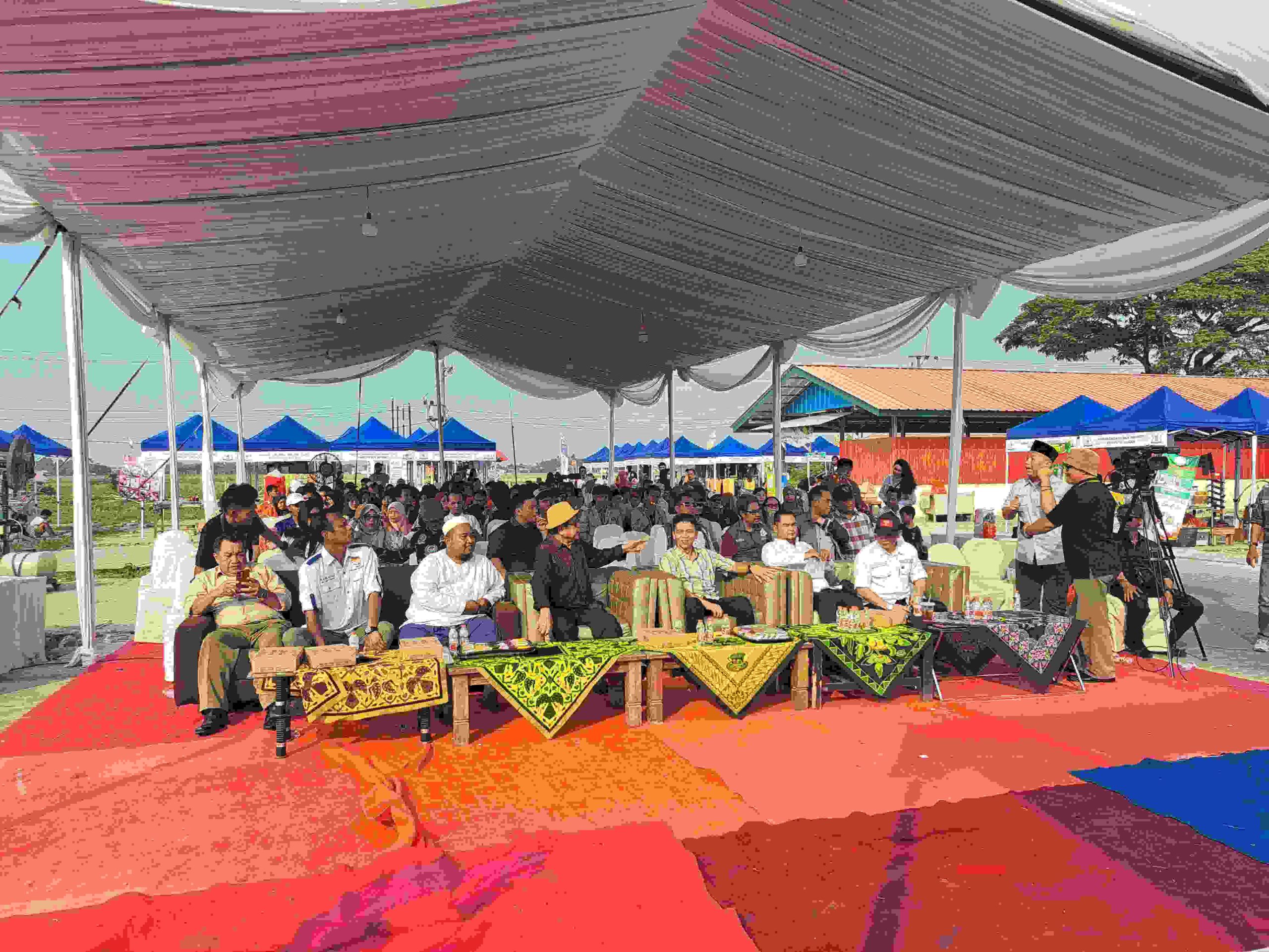 Seminar Kebangsaan Bazar UMKM,Resmi dibuka Ketua Kadin Kabupaten Bekasi