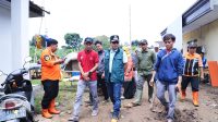 Bupati Bandung Tinjau 3 Rumah Warga Terdampak Longsor