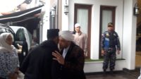 Habib Hussein Titip Kiswah untuk Presiden, Kaesang Sowan Ulama Tuban