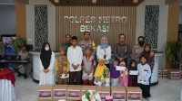 Gelar Syukuran Hari Jadi Polda Metro Jaya Ke-74, Polres Metro Bekasi Berikan Santunan Anak Yatim-Piatu
