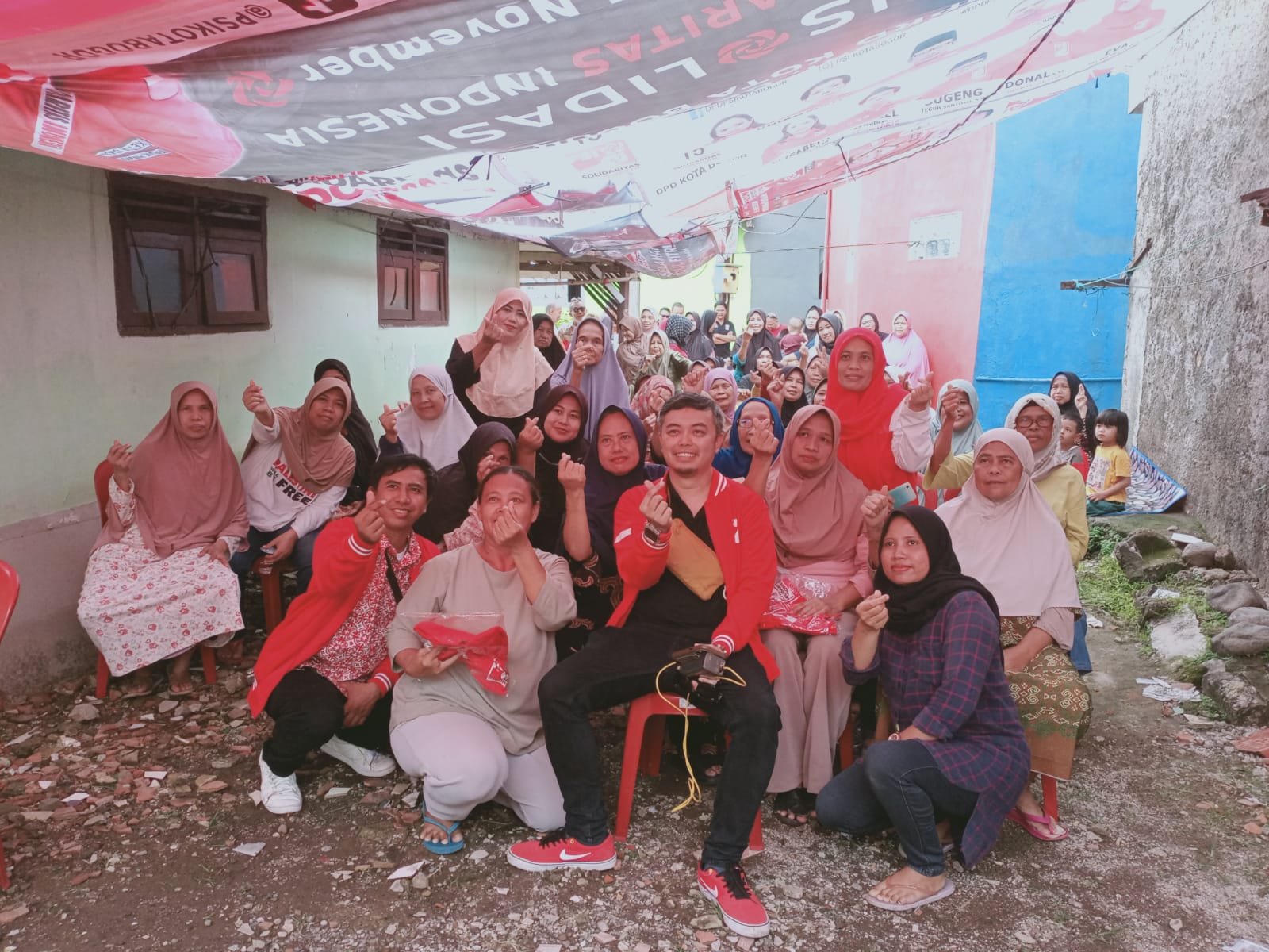 Andika Abdillah Soeria Sapardi Rosadi Caleg PSI DPR RI Blusukan Ke Bogor Barat untuk Menjaring Aspirasi Masyarakat