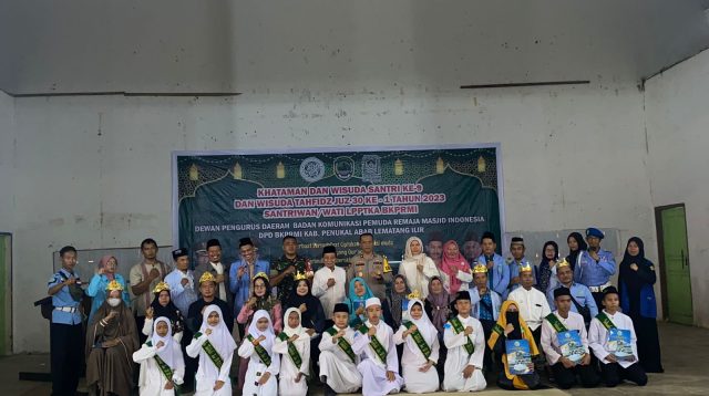 Polres PALI Menghadiri Kegiatan Pelantikan Wisuda Santri ke-9 LPPTKA BKPRMI PALI