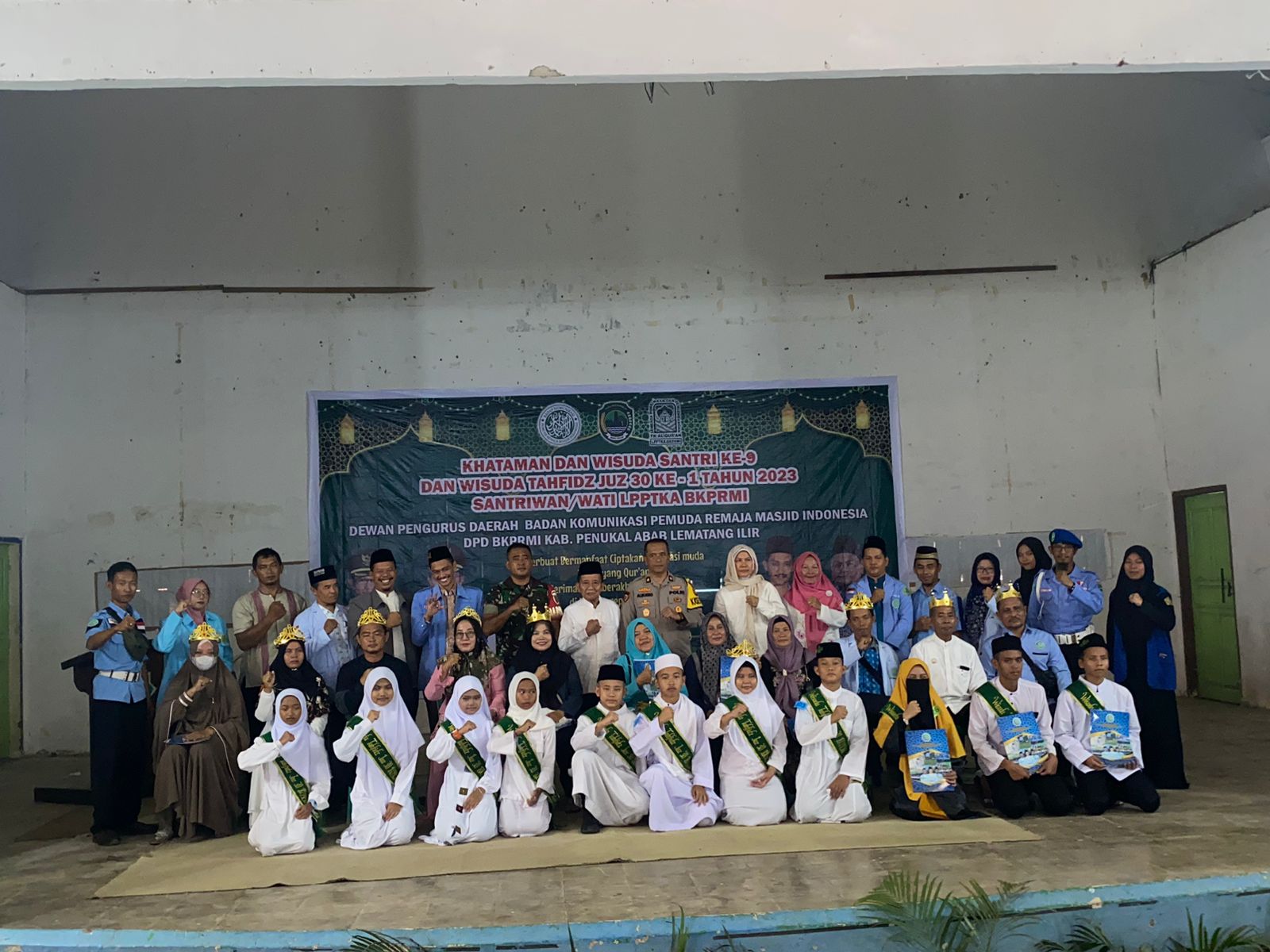 Polres PALI Menghadiri Kegiatan Pelantikan Wisuda Santri ke-9 LPPTKA BKPRMI PALI