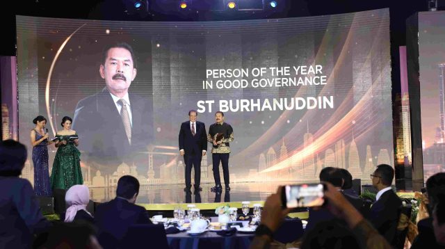 Jaksa Agung ST Burhanuddin Meraih Penghargaan Person of The Year in Good Governance