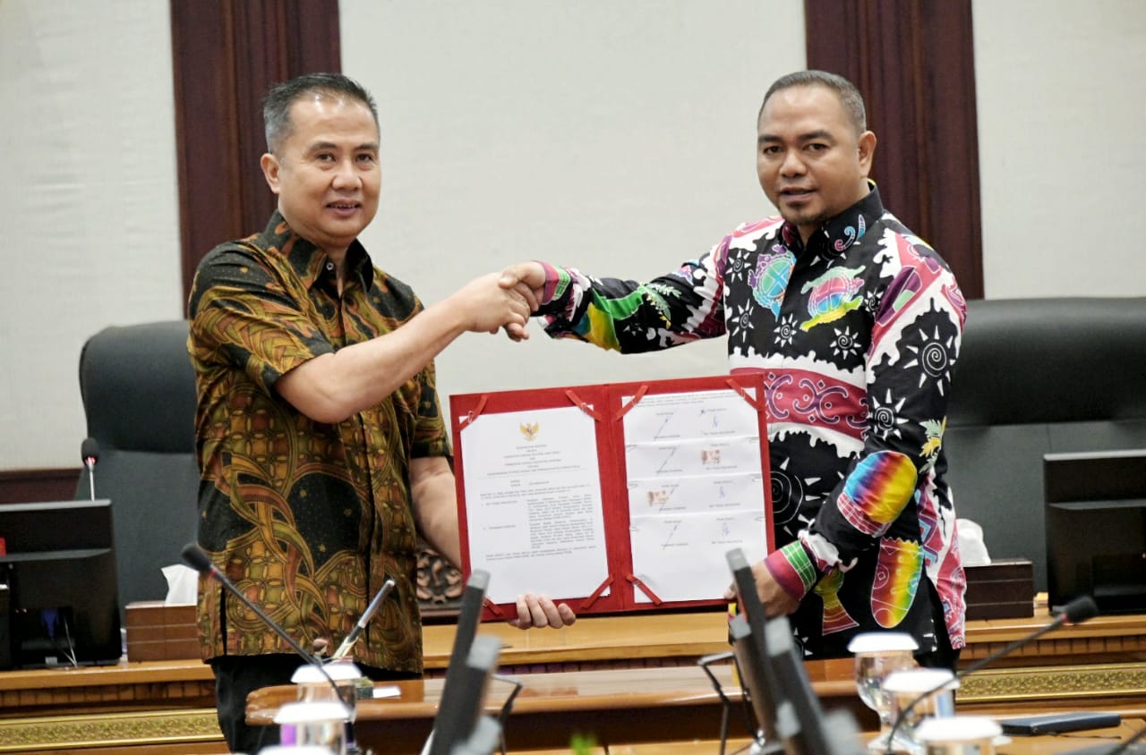 Pemdaprov Jabar  dan  Pemda Kabupaten Jayapura Tandatangani MoU