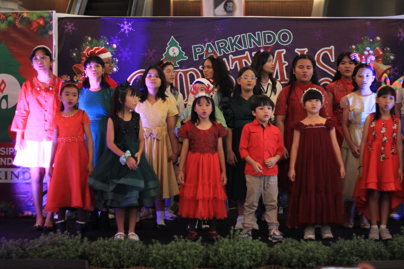 DPP PARKINDO Menggelar “Christmas Caroling” Menambah Keceriaan Sukacita Natal