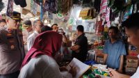 Polsek Talang Ubi Bersama TPID Kabupaten PALI Melakukan Sidak dan Pengecekan Harga Bahan Pokok