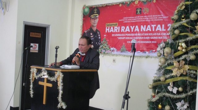 50 Narapiadana Lapas Cikarang Kelas IIA Terima Remisi Khusus Natal 2023