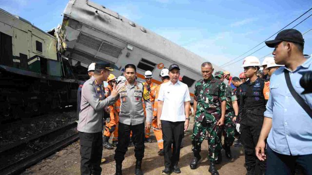 Bey Machmudin Sampaikan Duka Mendalam Musibah Kecelakaan Kereta Api di Kabupaten Bandung