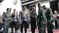 Bey Machmudin Patroli Gabungan di Malam Tahun Baru 2024 Bey Machmudin Patroli Gabungan di Malam Tahun Baru 2024