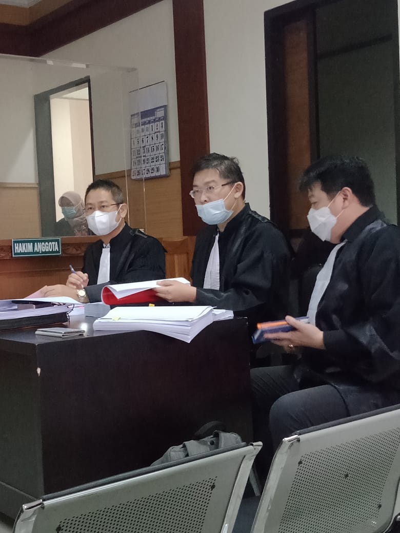 Haris Azhar Divonis Bebas LQ Indonesia Lawfirm Minta Oknum Polisi dan Jaksa yang Menyidangkan Untuk Dihukum Etik