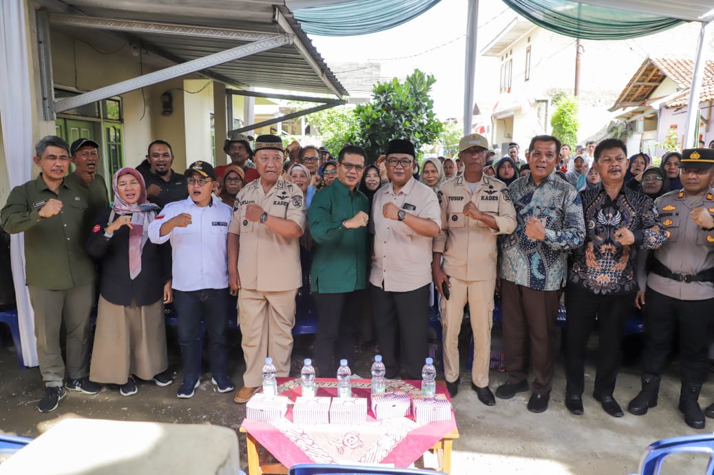 Bupati Bandung Resmikan Pengelolaan dan Pengembangan Program SPAM di Ciparay