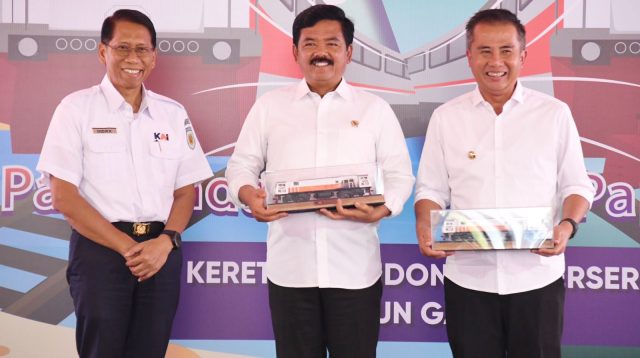 Bey Machmudin: Pengoperasian KA Papandayan dan KA Pangandaran Perkuat Konektivitas di Jawa Barat