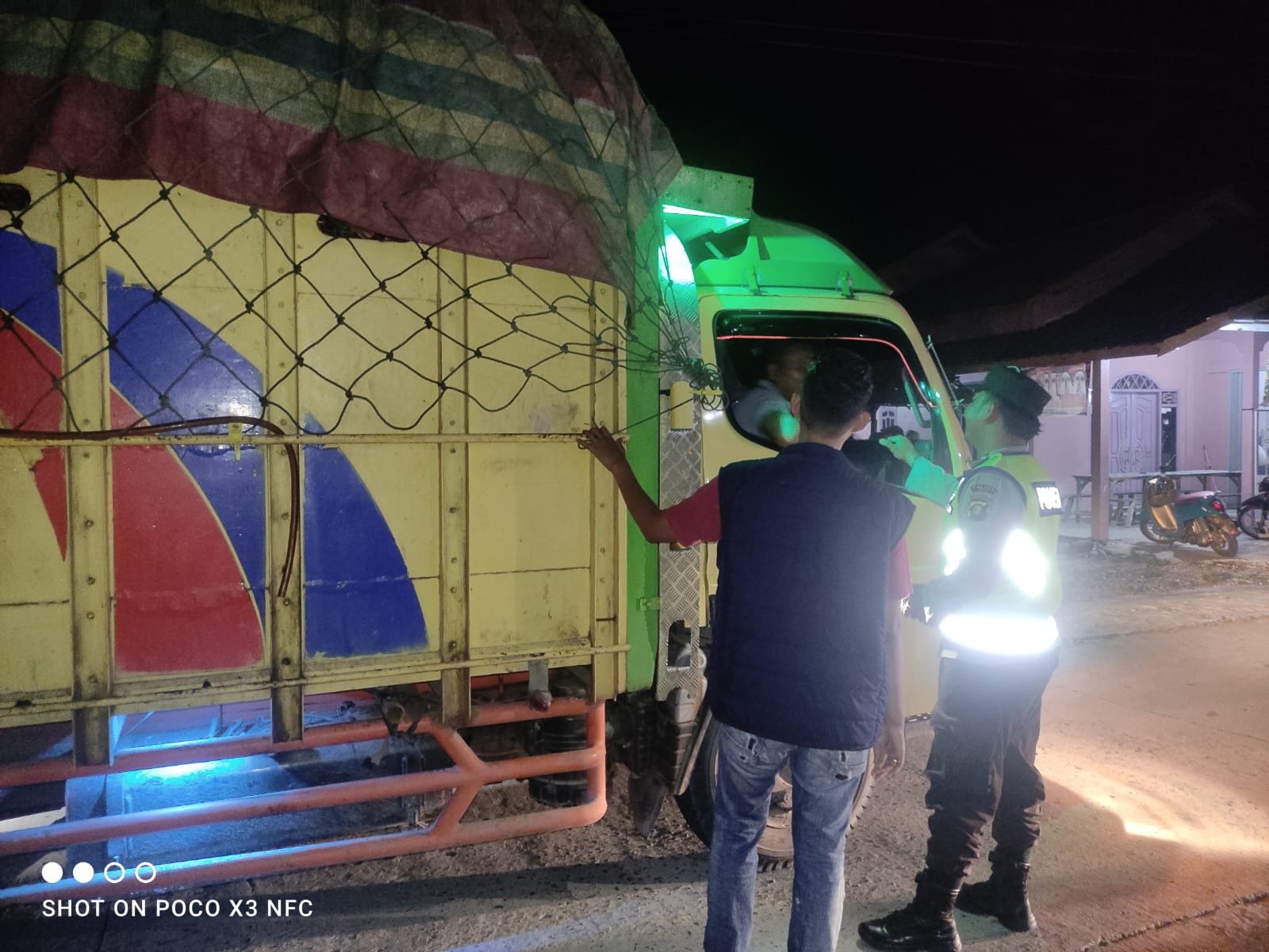 Tim Unit Kecil lengkap I (UKL I) Polsek Penukal Abab Melaksanakan Kegiatan KRYD (Razia Terpadu) Dalam Pencegahan Pekat, 3C