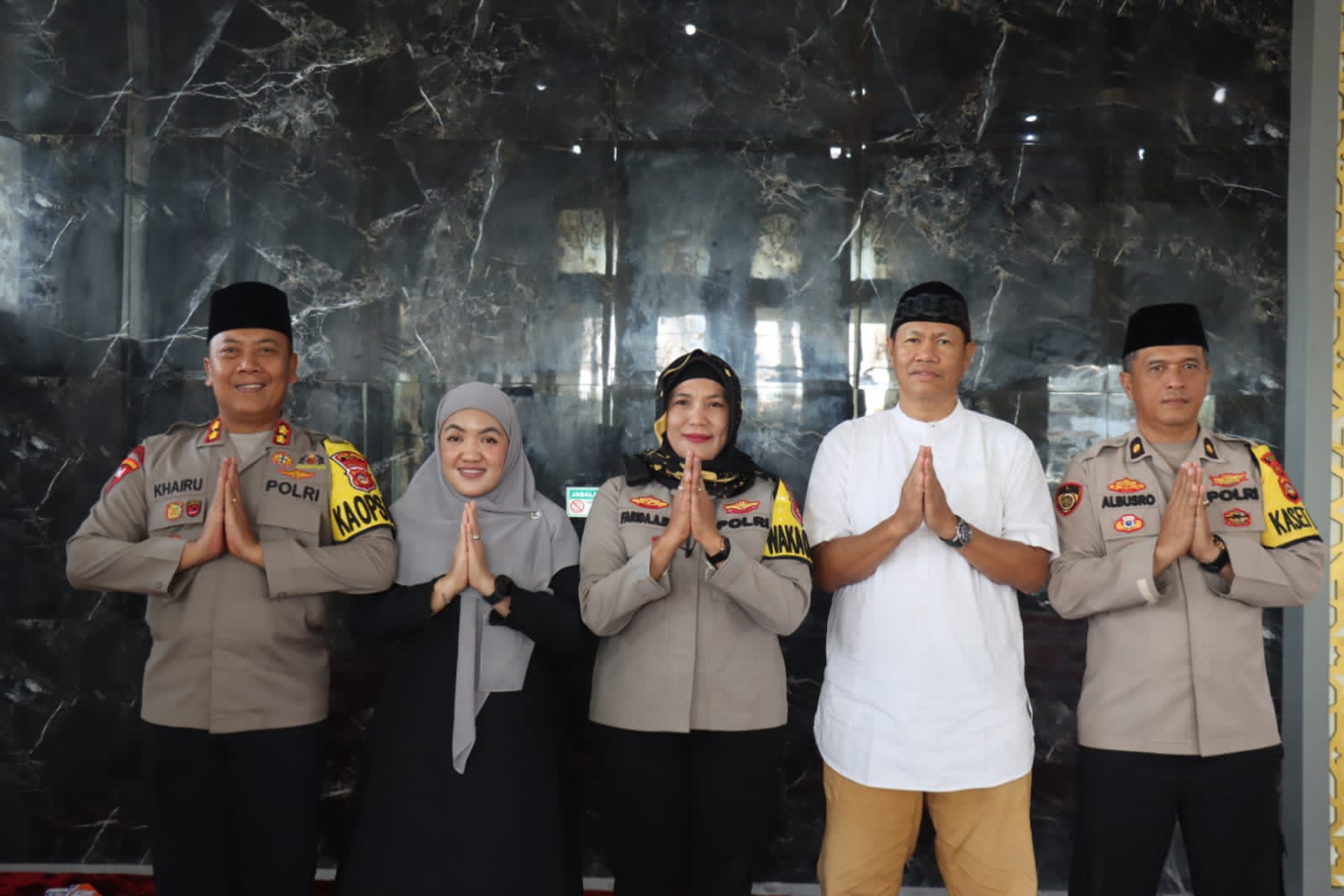 Masjid Jami Asaidah Polres Pali Menjadi Tempat Peringatan Isra Mi’raj 1445 H/2024, Kapolres PALI Beserta Jajarannya Ikuti Hadir