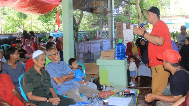 Niko Caleg DPRD Kab. Cirebon Dapil 1 dari PDI Perjuangan Terus Berinteraksi dengan Masyarakat