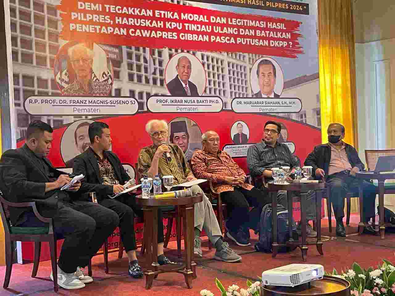 Para Akademisi : Setelah Putusan DKPP, KPU Harus Bertanggung Jawab