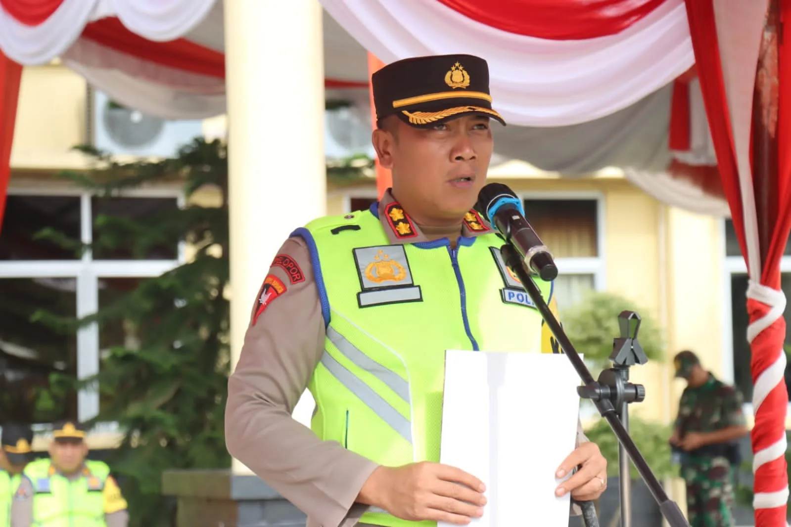 Kapolres PALI, AKBP Khairu Nasrudin, S.I.K., M.H, Pimpin Apel Pergeseran Personil Pam TPS