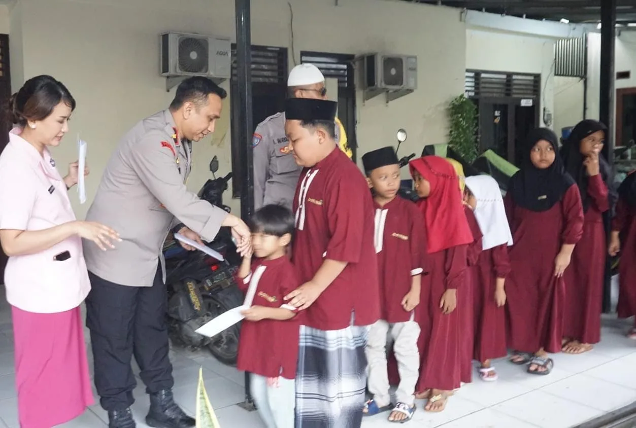 Polsek Cikarang Barat Lakukan Giat Santunan Anak Yatim