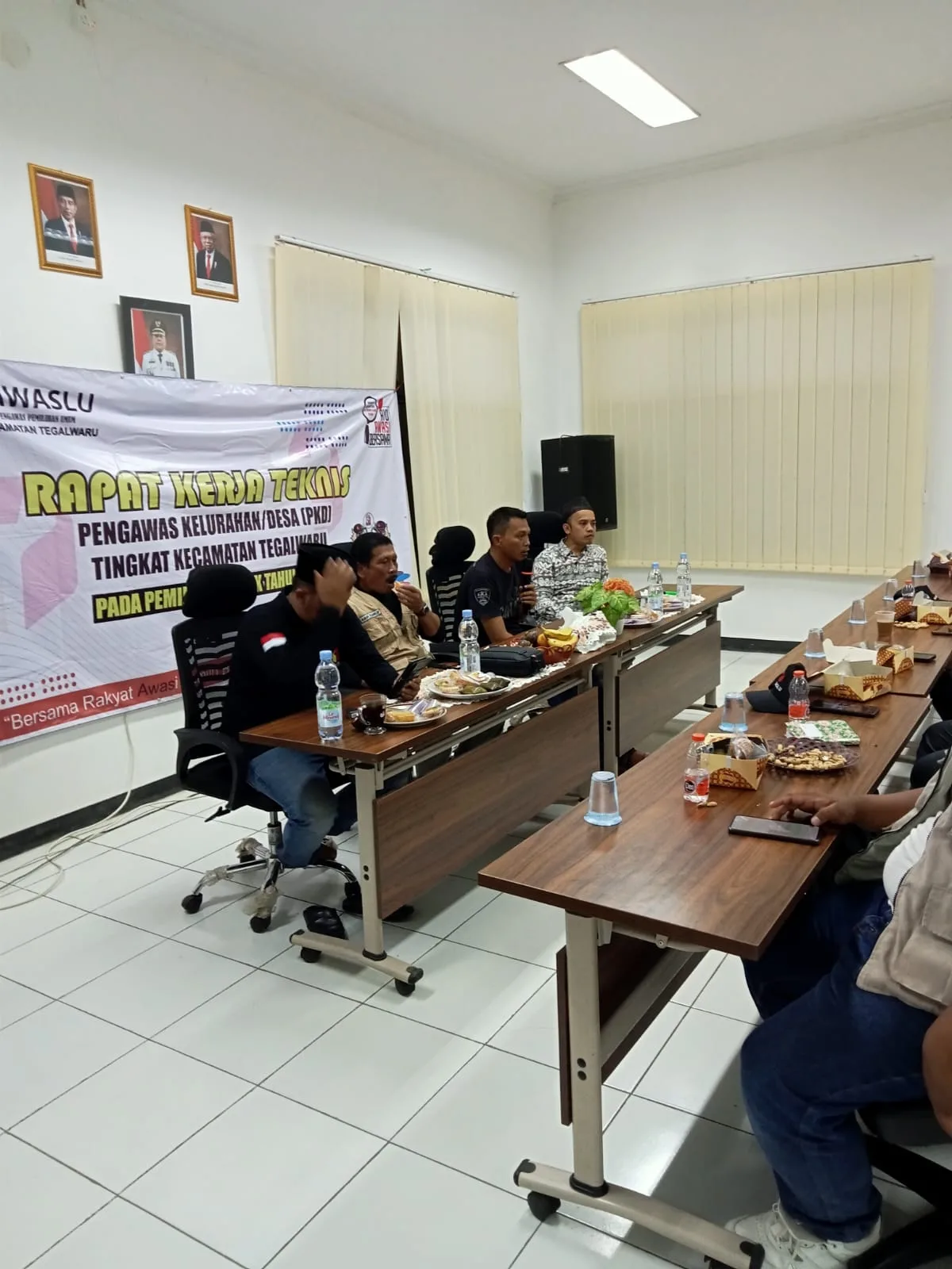 Panwaslu Kecamatan Tegalwaru Imbau Peserta Kampanye dan Warga ikut serta menjaga Kondusifitas