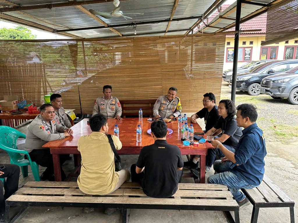 Polsek Tanah Abang, di Bawah Komando AKP Darmawansyah, S.H., M.H., Menggelar “Jumat Curhat” Yang Tidak Hanya Sekadar Rutinitas