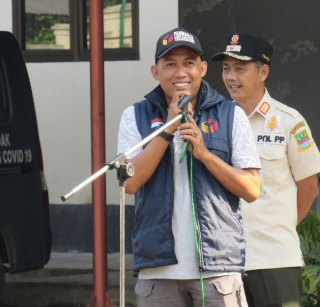 Memasuki Masa Tenang Trantib, PPK dan Panwascam Cabangbungin Tertibkan APK