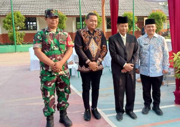 Pengukuhan dan persiapan pasukan Paskibra Kecamatan Karangbahagia dari SMAN 1 Karangbahagia 