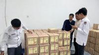 Sat Intelkam Polres PALI Melakukan Pengawasan Ketat Terhadap Kedatangan Logistik Surat Suara