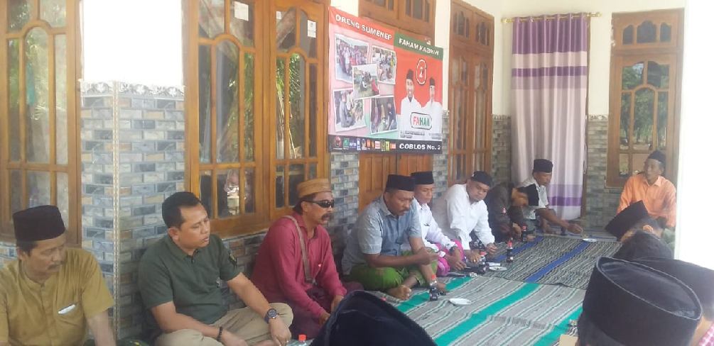 Foto : Masing-masing ketua Paguyuban di dua Kecamatan Ambunten dan Pasongsongan solid dukung Faham di Pilkada 2024 (ft. Faisal ER)