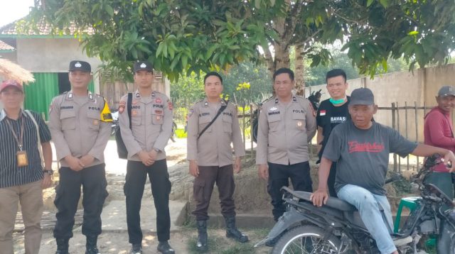 Polsek Penukal Utara Laksanakan Keamanan Kampanye Tatap Muka Paslon Bupati dan Wakil Bupati Kabupaten PALI Nomor Urut 4