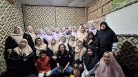 YAYASAN PANDAWA PUTRA INDONESIA MEMBERIKAN SANTUNAN YATIM & DHUAFA, DALAM ACARA ISTIQOMAH DZIKIR MANAQIB SYEKH ABDUL QODIR AL ZAELANI RA, DI MAJELIS ALBIDAYAH PIMPINAN H ALAM SURYADI YAYASAN PANDAWA PUTRA INDONESIA MEMBERIKAN SANTUNAN YATIM & DHUAFA, DALAM ACARA ISTIQOMAH DZIKIR MANAQIB SYEKH ABDUL QODIR AL ZAELANI RA, DI MAJELIS ALBIDAYAH PIMPINAN H ALAM SURYADI