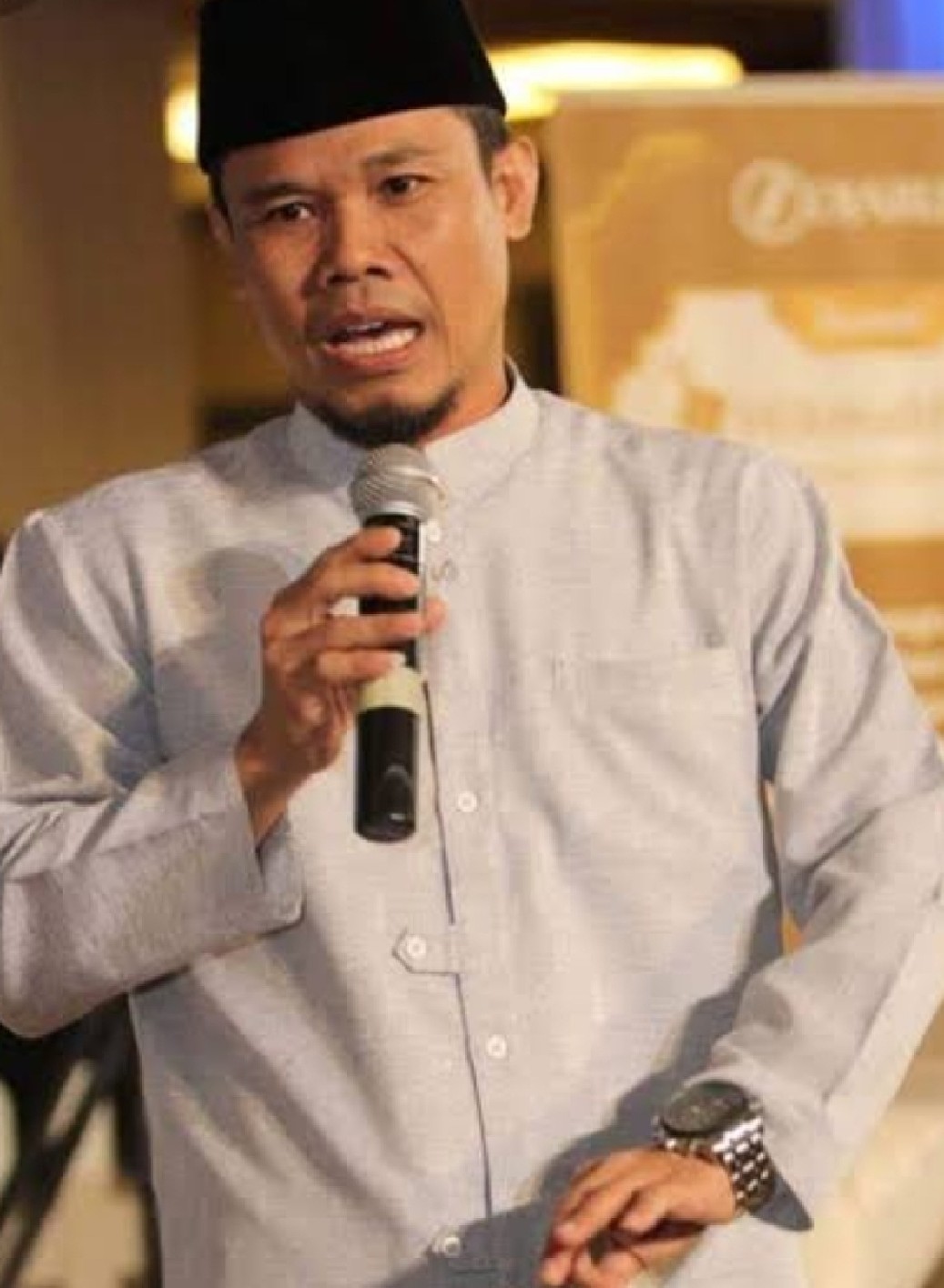 Penceramah Ustadz H.Akri Patrio