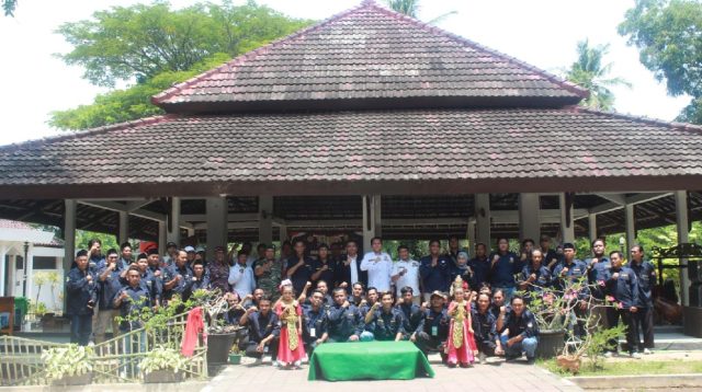 Kemah Bakti Karang Taruna Cilamaya Kulon : Memperingati Bulan Bakti dan Hari Pahlawan Tahun 2024 di Karawang