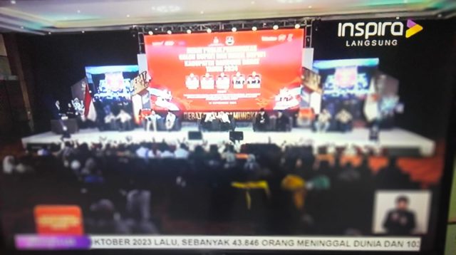 Debat Pamungkas Pilkada KBB 2024: Paslon Bahas Solusi Tata Kelola Pemerintahan dan Pelayanan Publik