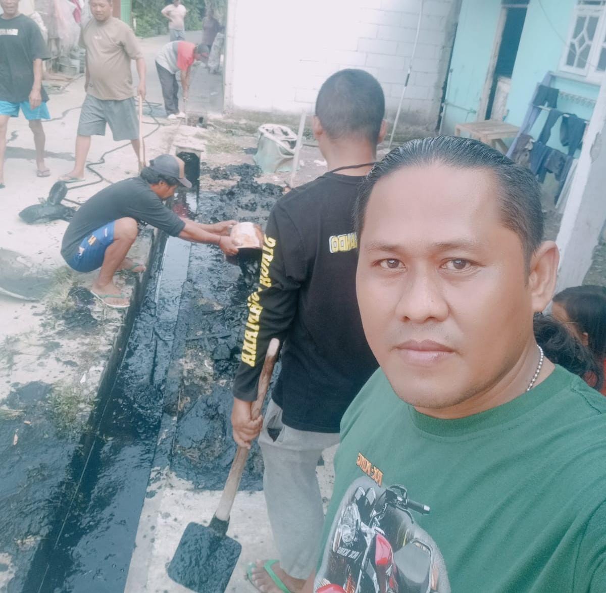 Ormas Jajaka Karangbahagia dan Warga Lakukan Kerjabakti Bersama di Desa Karangsetia