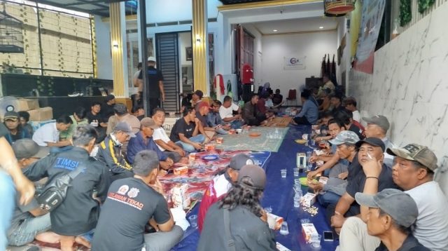 Strategi Soliditas: H. Zaenal Abidin Mantapkan Relawan TEKAD Demi Kemenangan Ade Kuswara – Asep Surya di Pilkada Bekasi 2024