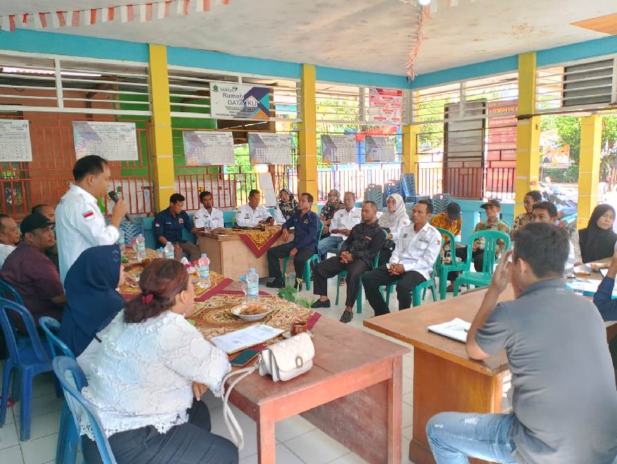 Untuk BLT Tepat Sasaran Pemdes Lebong Tambang Turun Langsung Mendata & Mencari Calon Penerima  Sesuai  Kriteria Pusat