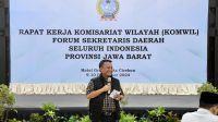 Sekda Herman Suryatman Ajak Sekretaris Daerah Se-Jabar Sukseskan Agregasi Pembangunan Daerah Sekda Herman Suryatman Ajak Sekretaris Daerah Se-Jabar Sukseskan Agregasi Pembangunan Daerah